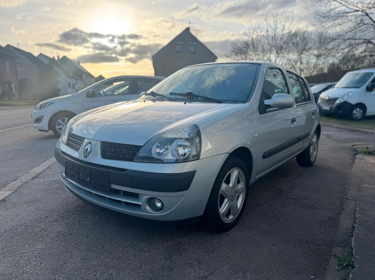Renault Clio Foto 3