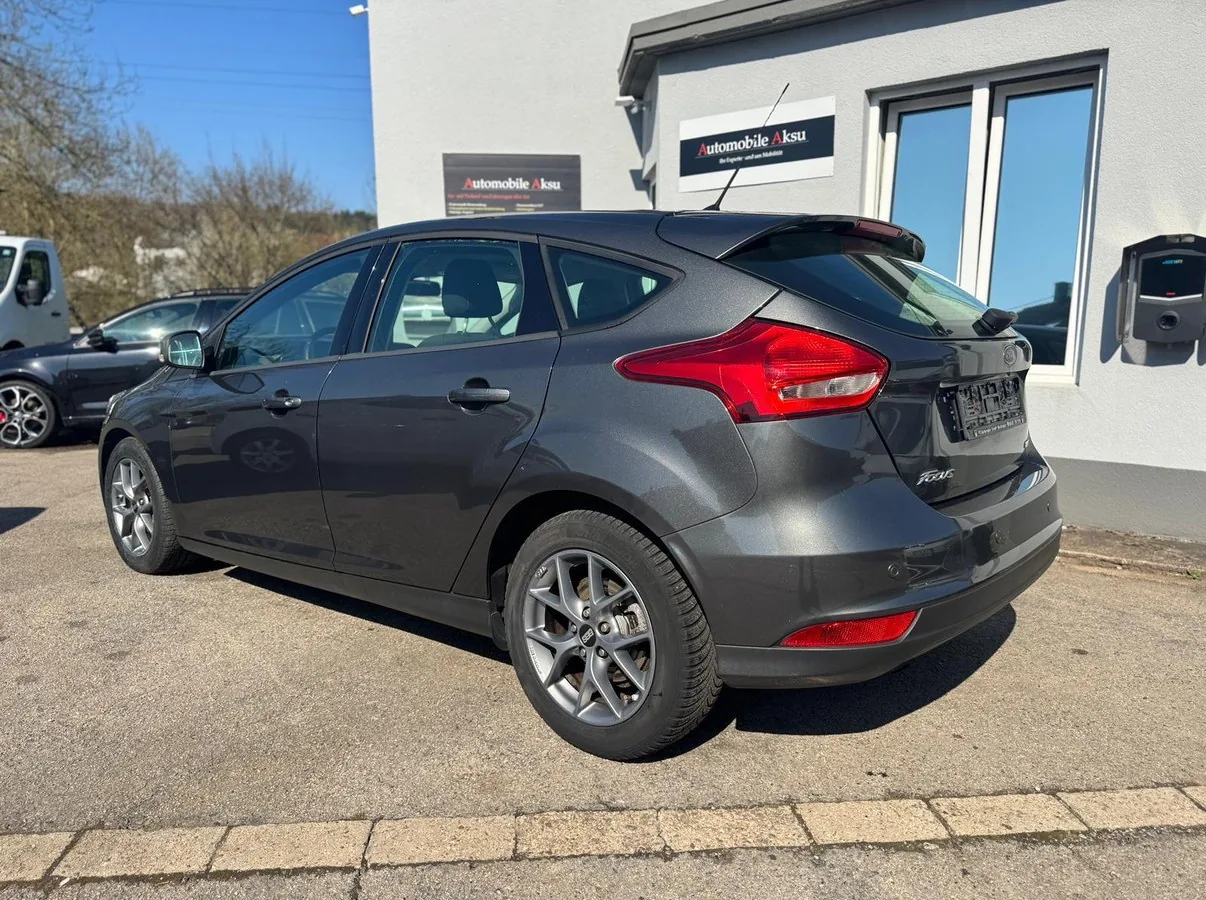 Ford Focus Foto 4