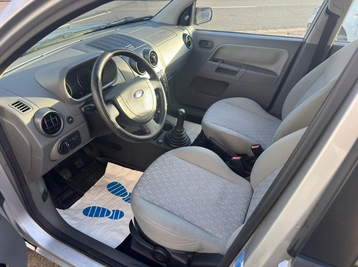 Ford Fusion Foto 11