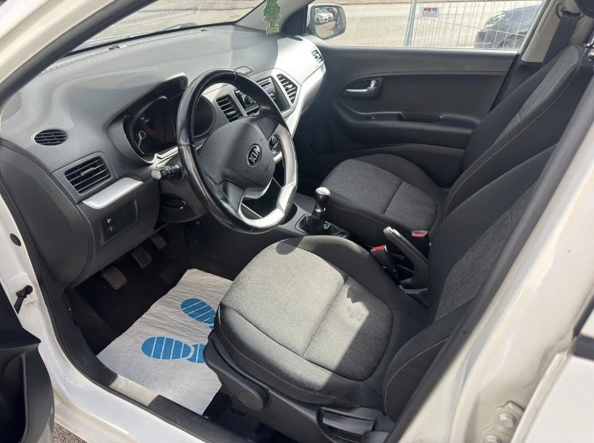 Kia Picanto Innenraum