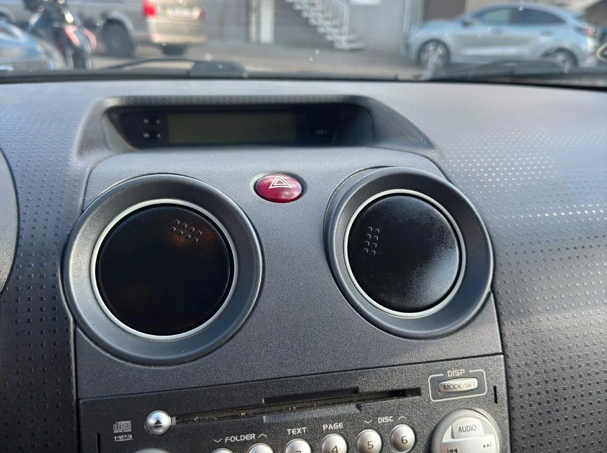 Mitsubishi Colt Foto 15