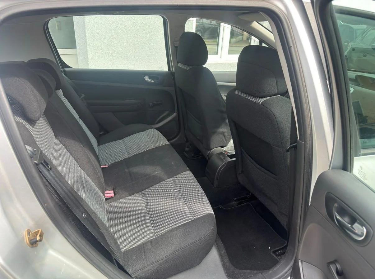 Peugeot 307 Foto 8