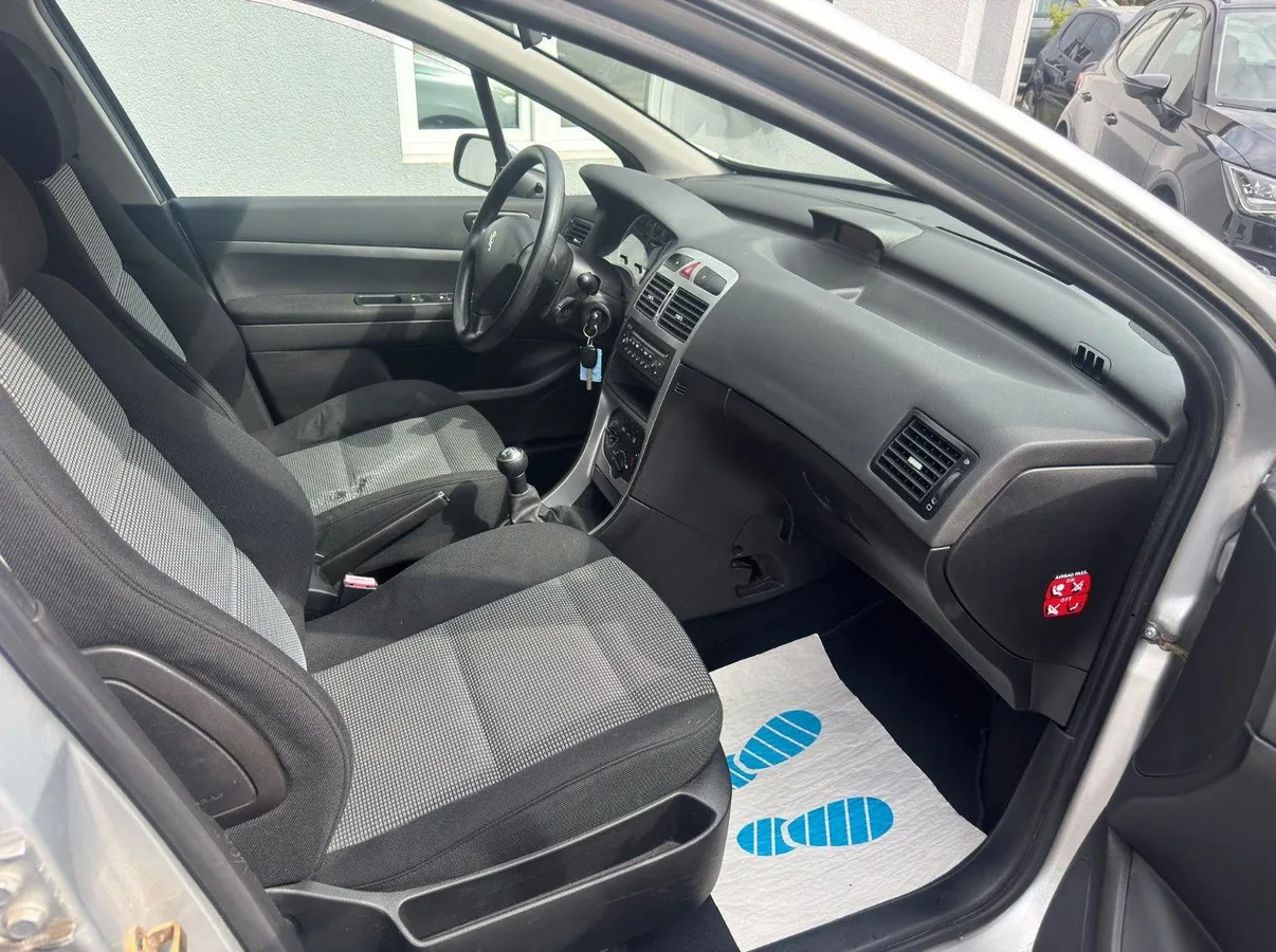 Peugeot 307 Foto 11