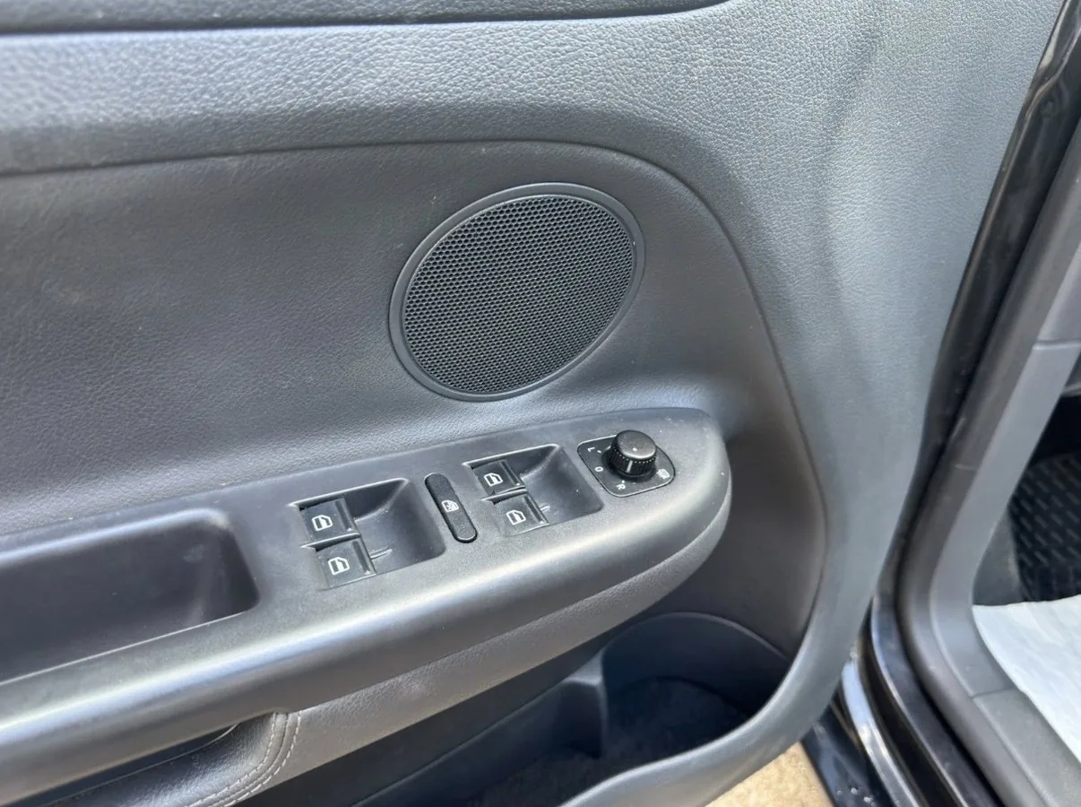 Volkswagen Golf Plus Foto 15