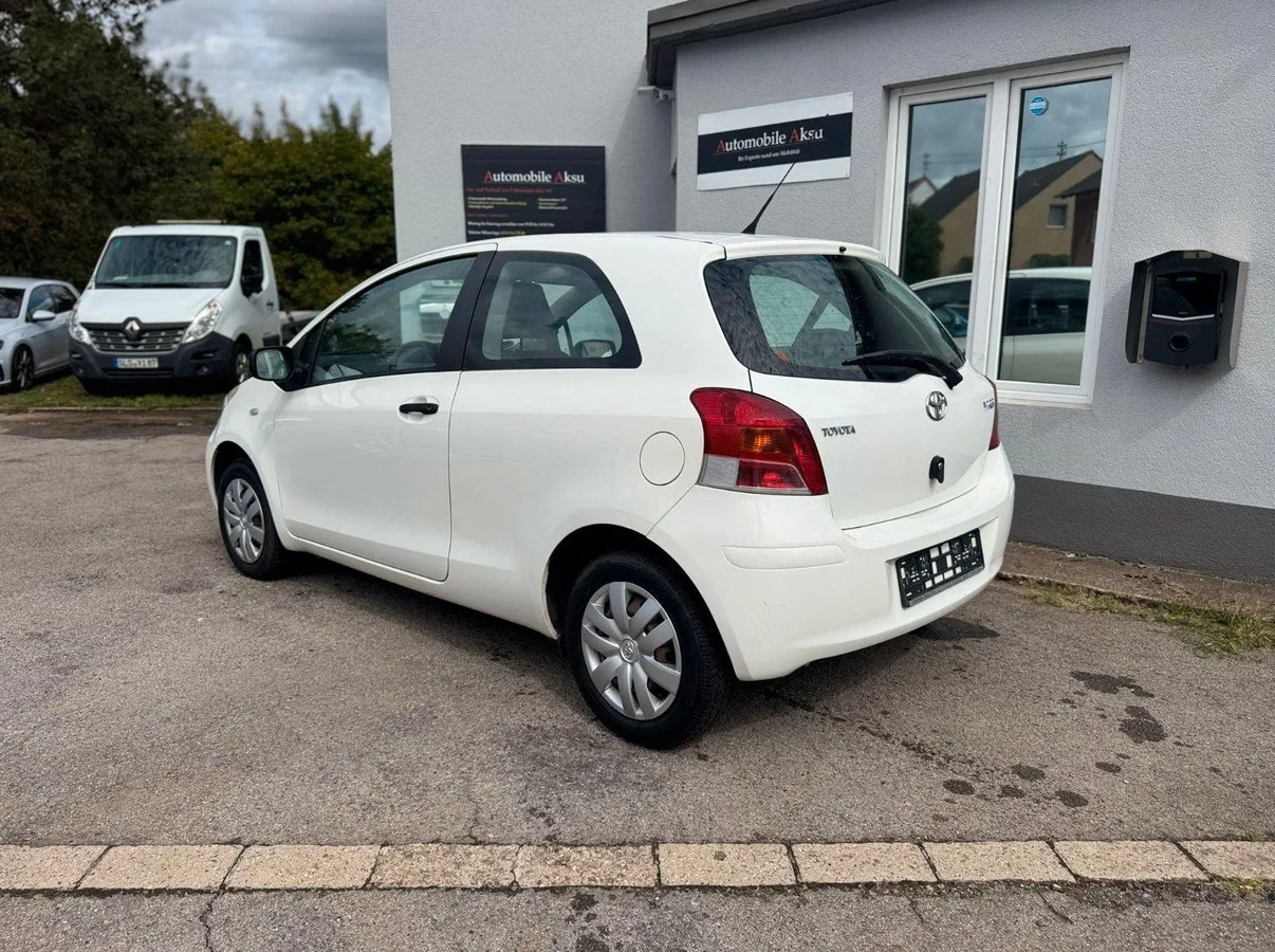 Toyota Yaris Foto 6