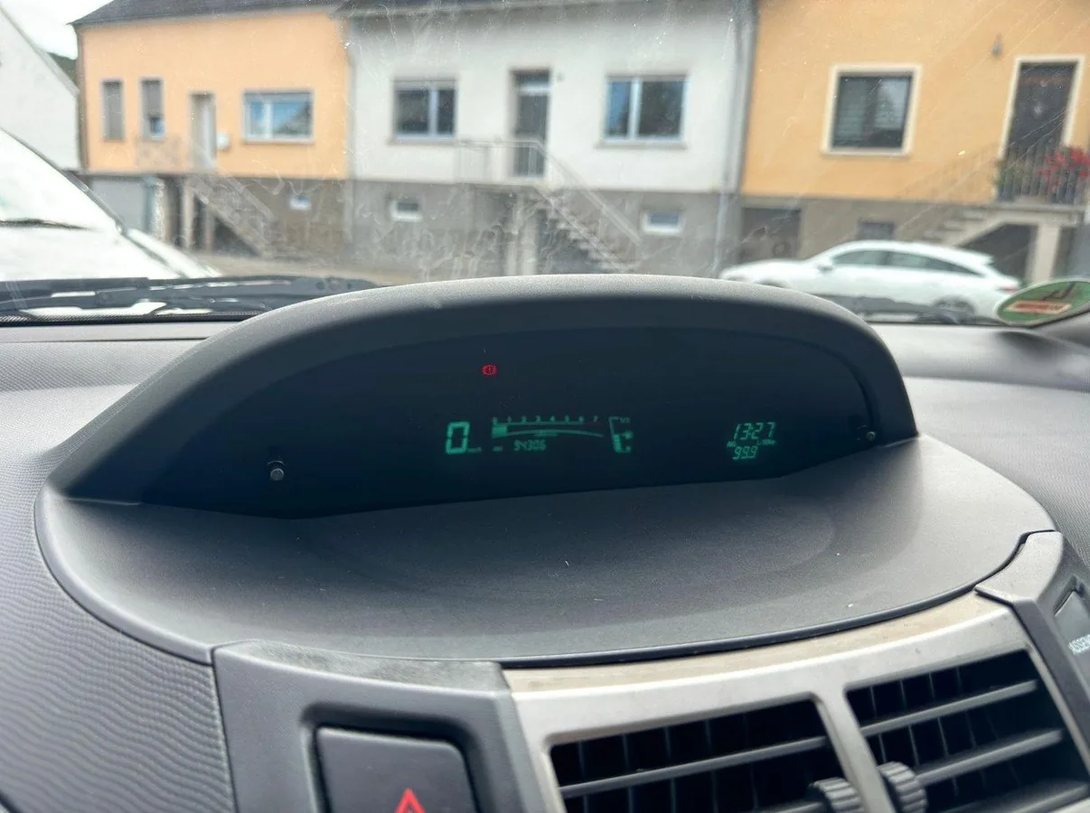 Toyota Yaris Foto 11